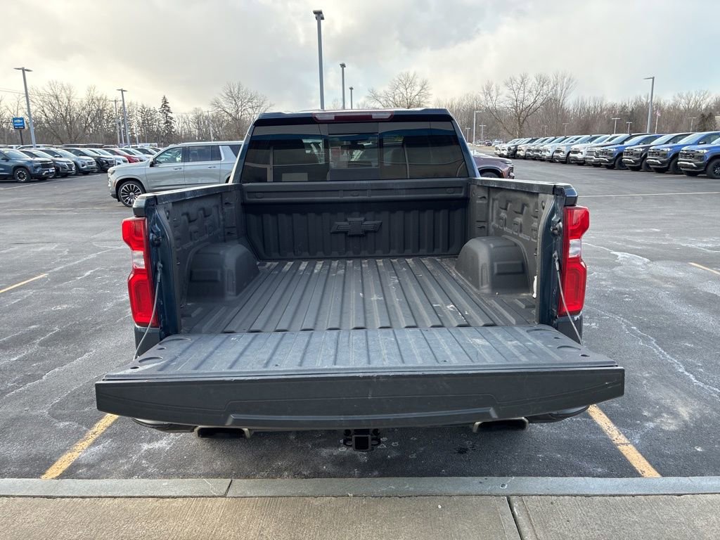 Used 2021 Chevrolet Silverado 1500 LT Trail Boss w/ Convenience Package II image 38
