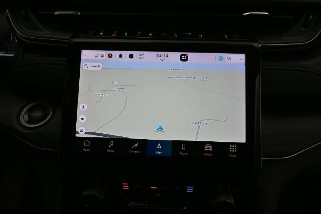 Used 2022 Jeep Grand Cherokee Overland w/ Luxury Tech Group IV AWD/4WD image 19