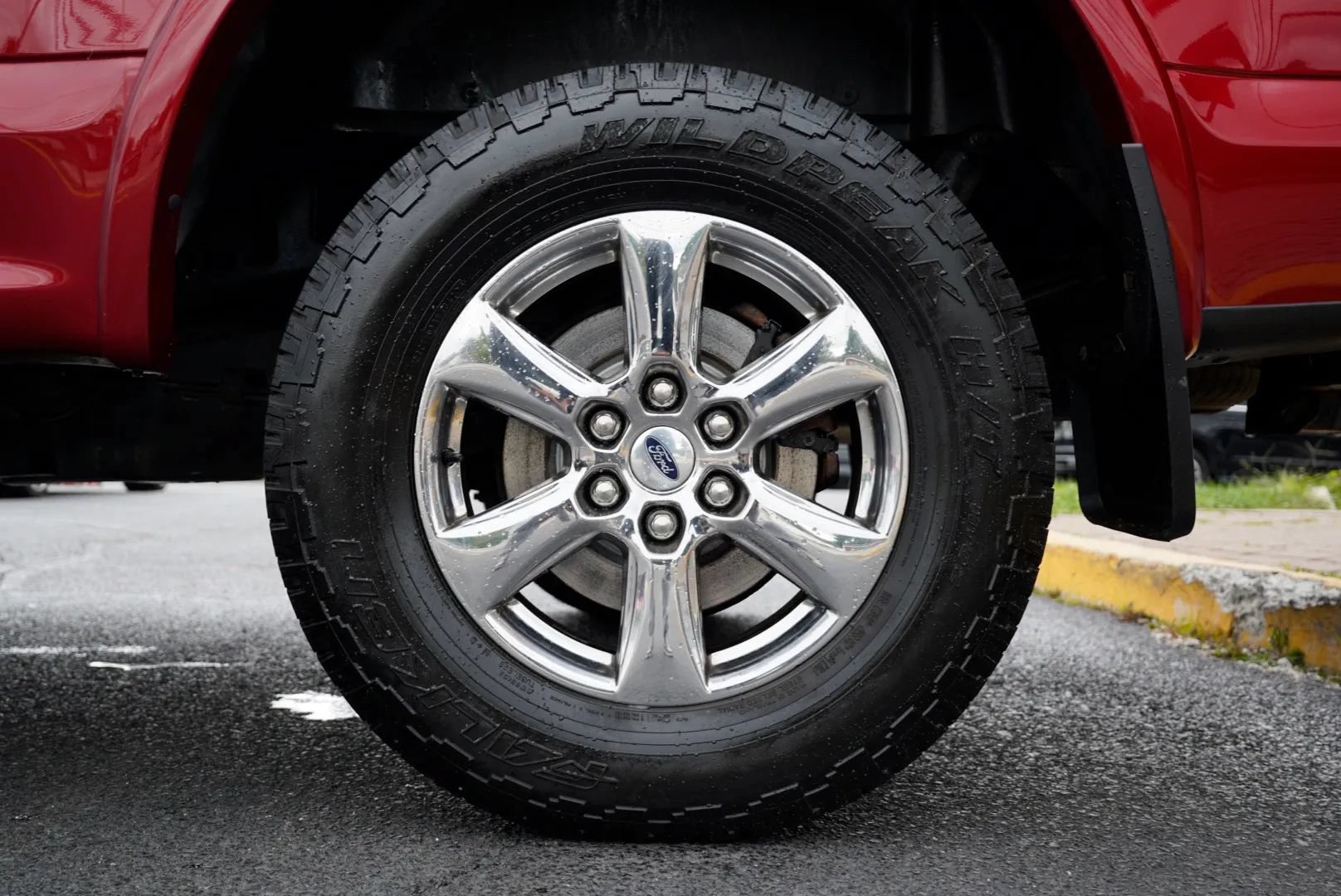 Used 2019 Ford F150 Lariat AWD/4WD image 16