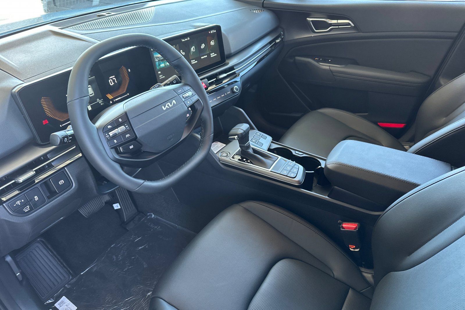 New 2026 Kia Sportage EX FWD image 10
