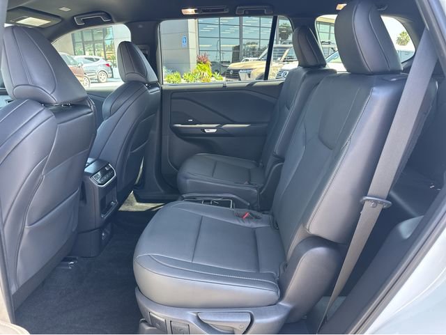 Certified 2026 Lexus TX 500h AWD w/ Technology Package image 24