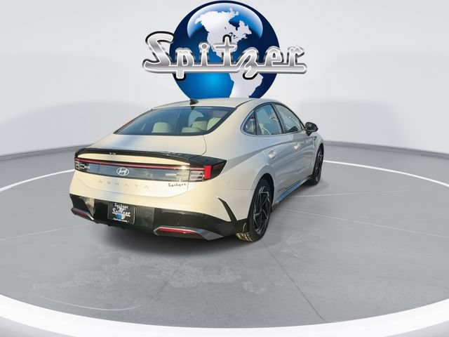 New 2026 Hyundai Sonata SEL FWD image 8