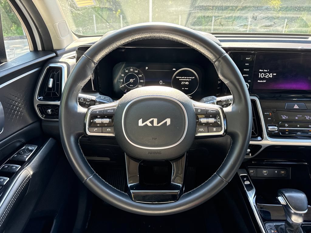 Used 2023 Kia Sorento SX AWD/4WD image 19