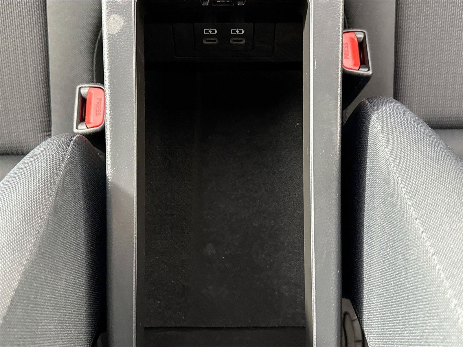 Certified 2023 Toyota Prius LE FWD image 31