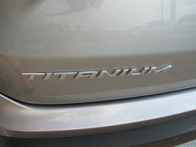 Used 2024 Ford Edge Titanium w/ Equipment Group 301A AWD/4WD image 40