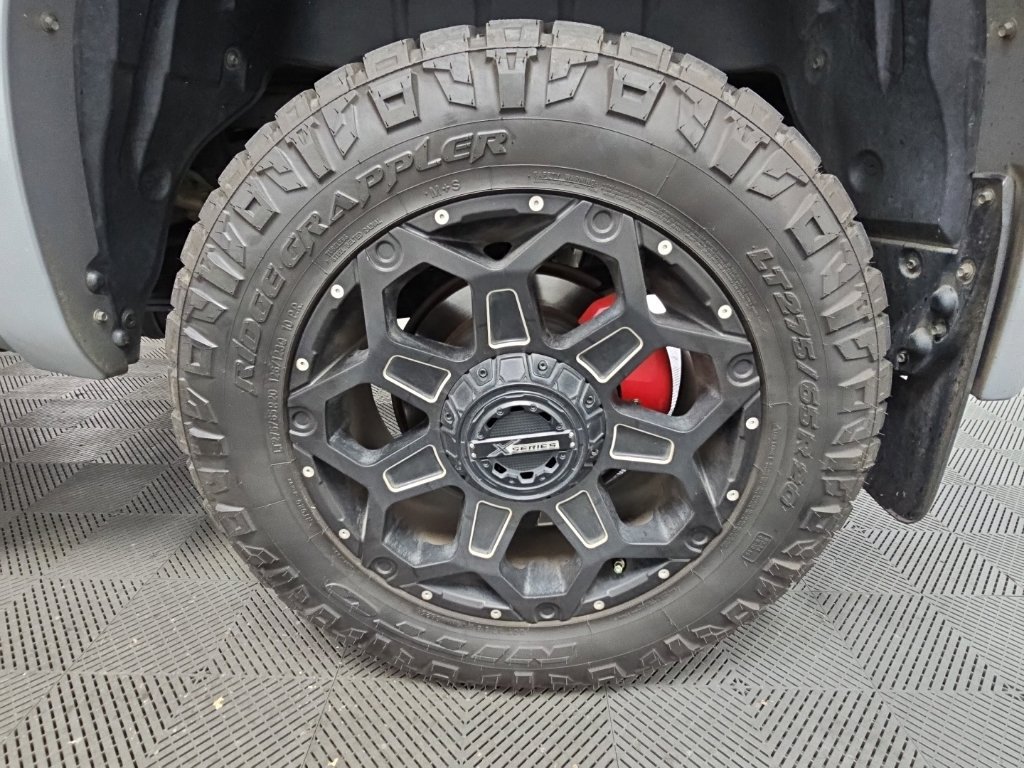 Used 2021 Toyota Tundra Limited w/ Limited Premium Package AWD/4WD image 46