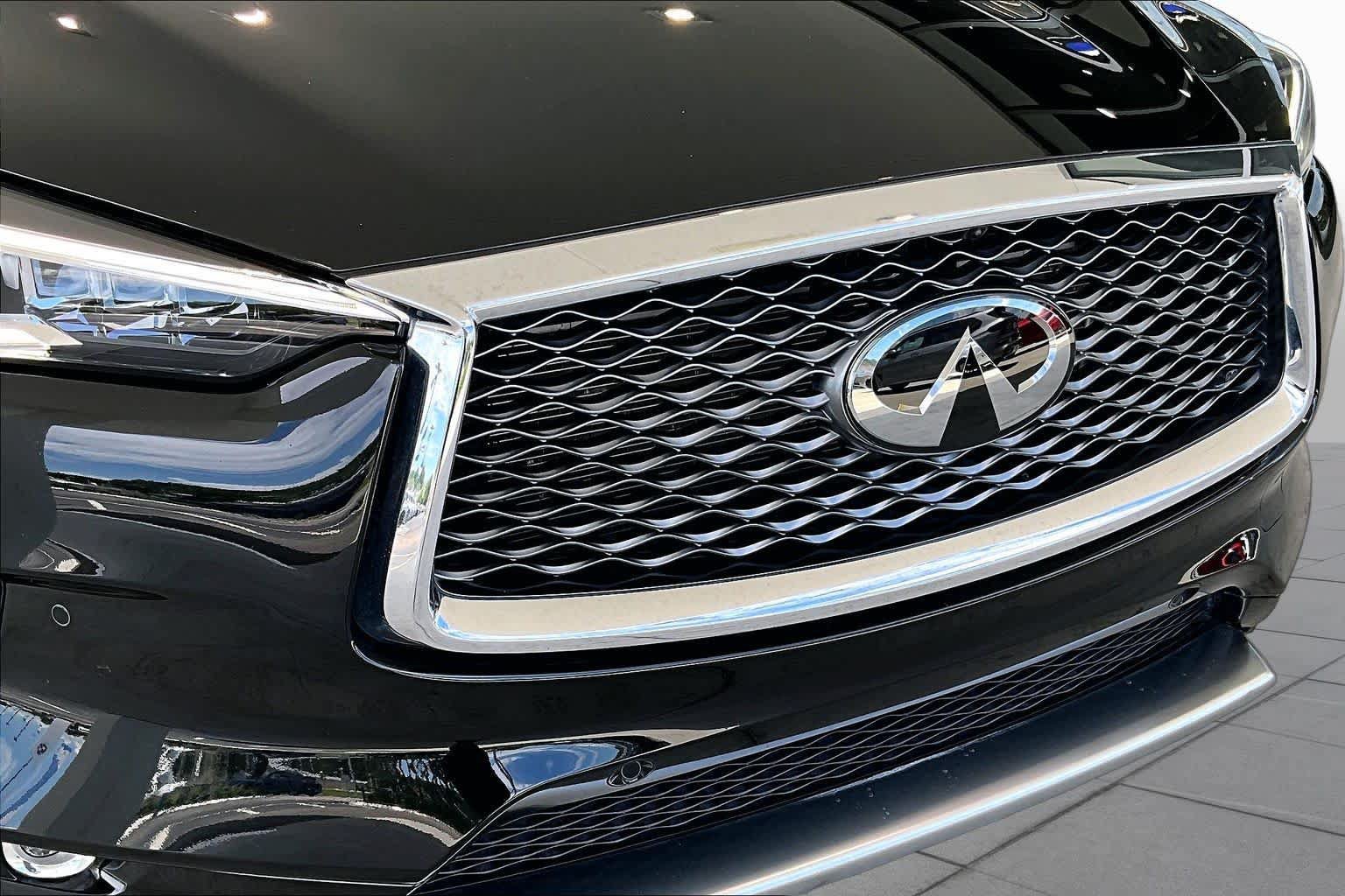 Used 2023 INFINITI QX50 Sensory w/ Accent Package AWD/4WD image 29