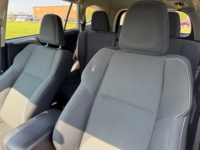Used 2018 Toyota RAV4 XLE FWD image 11