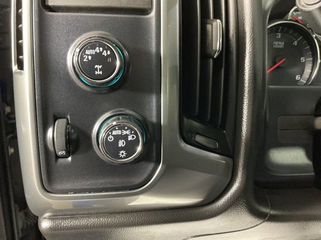 Used 2017 Chevrolet Silverado 1500 LT w/ All Star Edition image 9