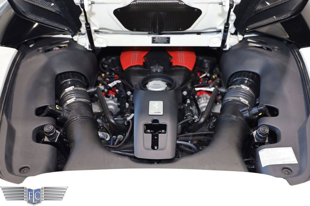 Used 2019 Ferrari 488 Spider image 37