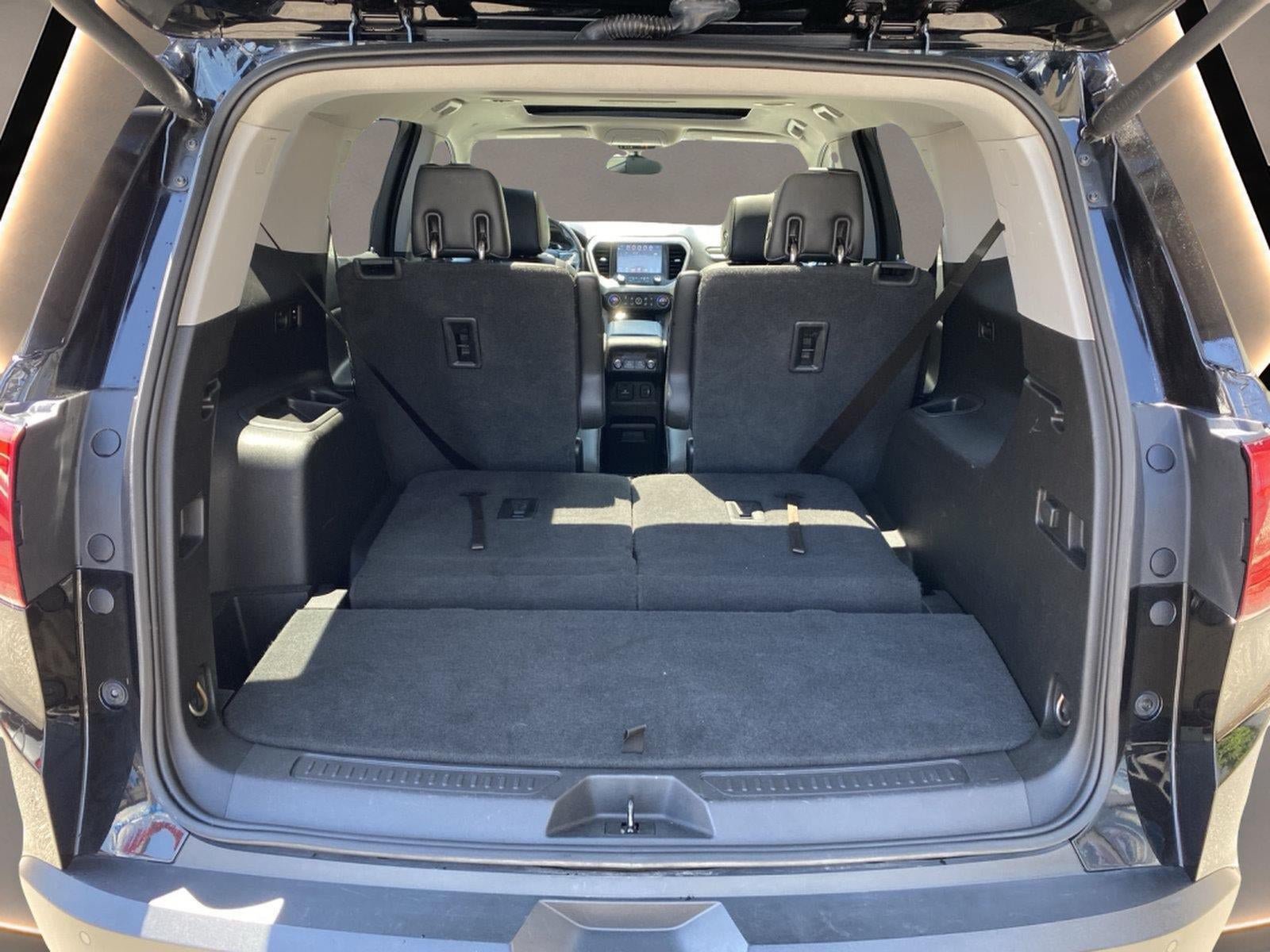 Used 2019 GMC Acadia SLT AWD/4WD image 31