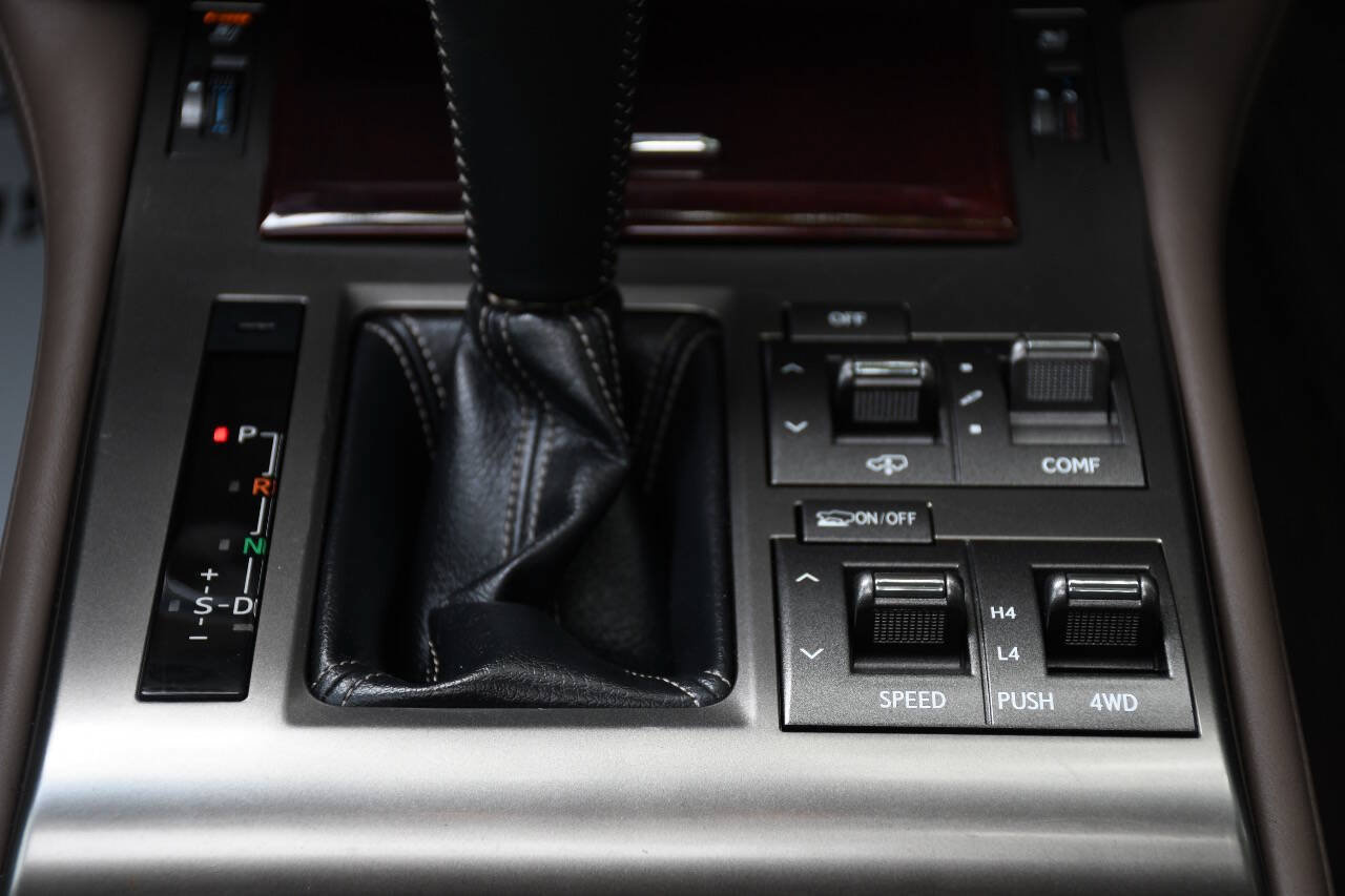 Used 2016 Lexus GX 460 Luxury AWD/4WD image 37