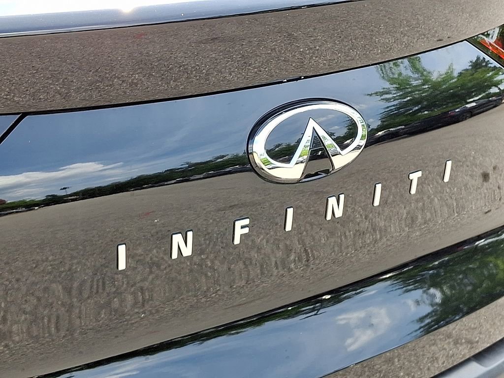 New 2025 INFINITI QX55 Essential image 17