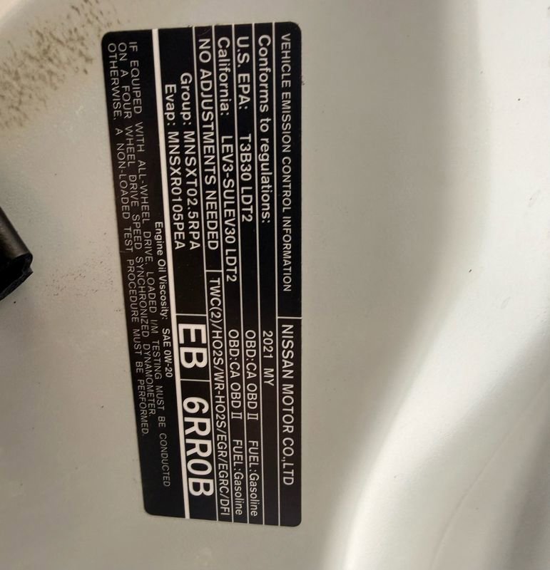 Used 2021 Nissan Rogue SV AWD/4WD image 29