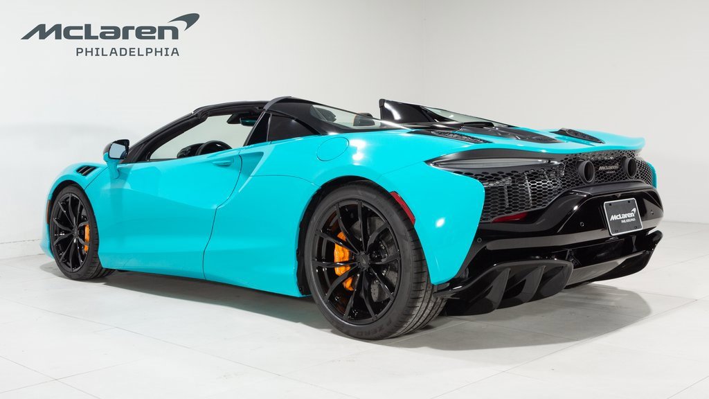 New 2025 McLaren Artura Spider image 9