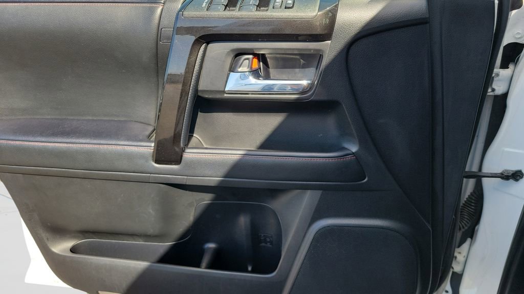 Used 2020 Toyota 4Runner TRD Off-Road Premium image 16