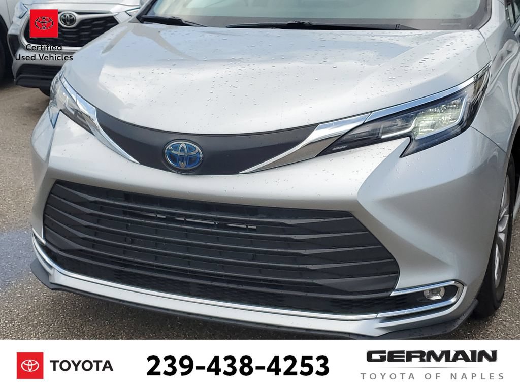 Certified 2022 Toyota Sienna XLE FWD image 13