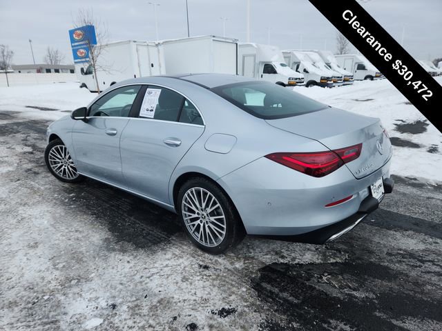 Used 2025 Mercedes-Benz CLA 250 4MATIC image 5