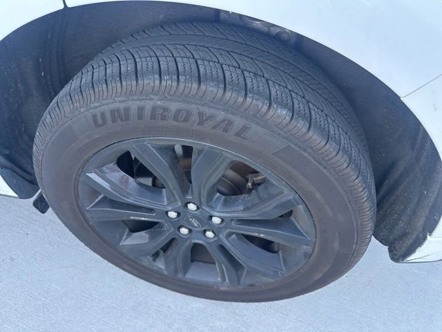 Used 2022 Ford Edge SE w/ Black Appearance Package AWD/4WD image 12