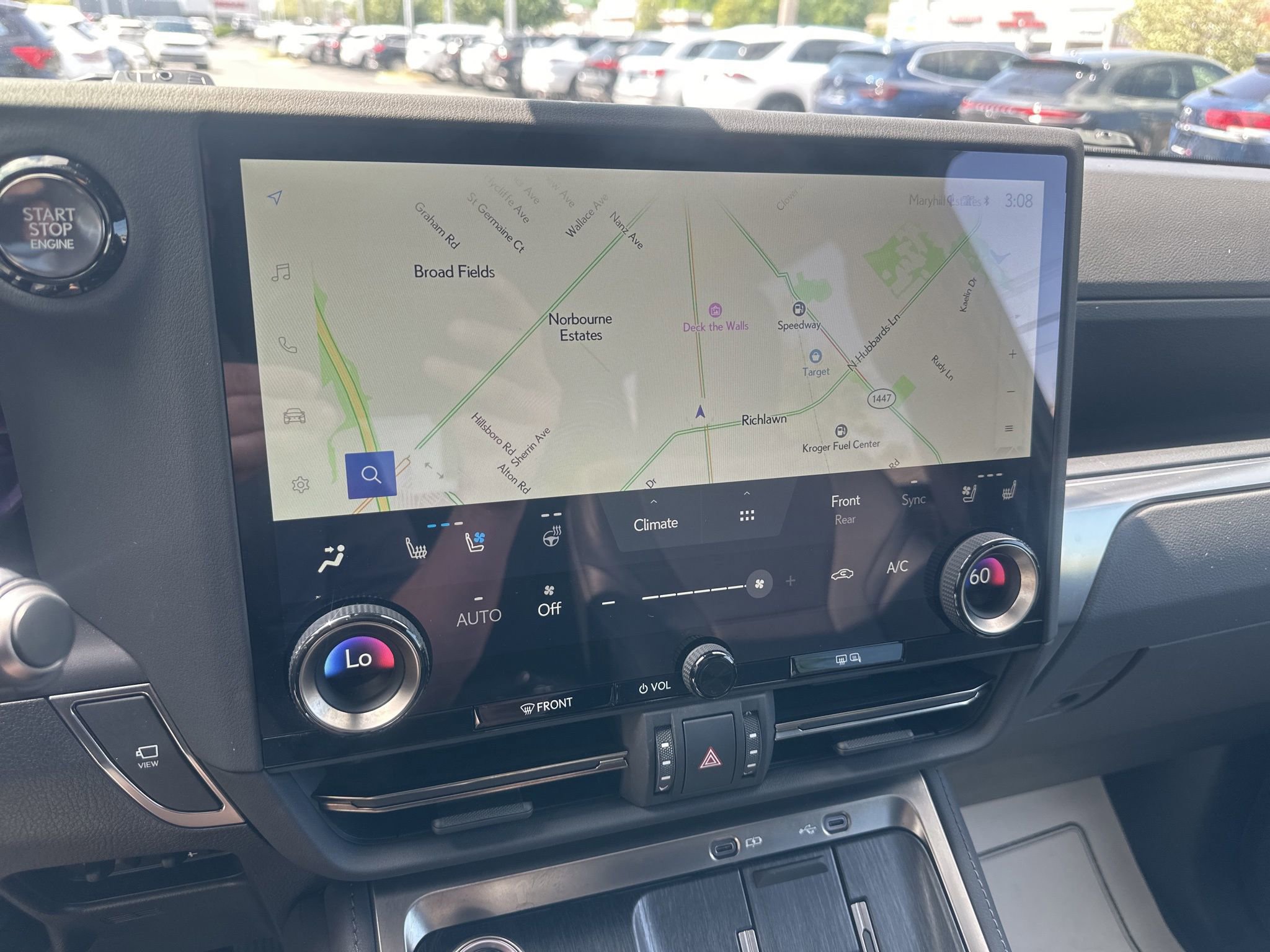 Used 2024 Lexus GX 550 w/ Accessory Package (31) image 35