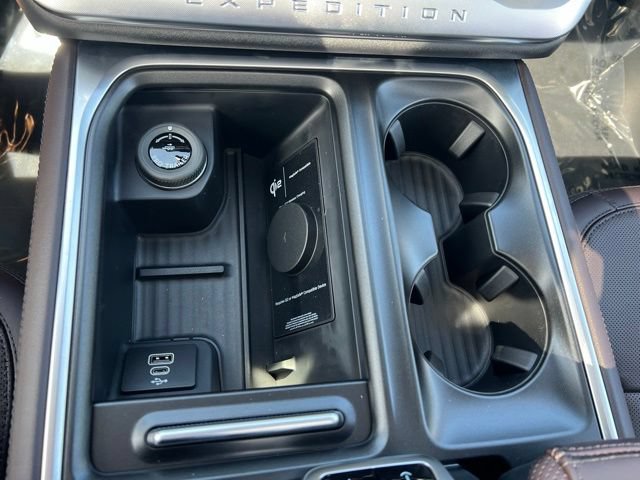 New 2027 Ford Expedition Max Platinum w/ Platinum Ultimate Package AWD/4WD image 24