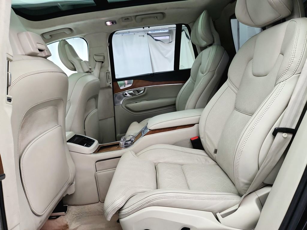 Used 2017 Volvo XC90 T8 Excellence image 28