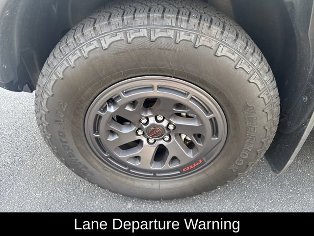 Used 2025 Nissan Frontier PRO-4X w/ Tow Package AWD/4WD image 10
