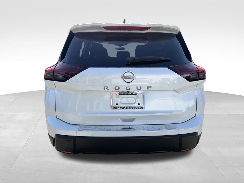 New 2026 Nissan Rogue SV image 7