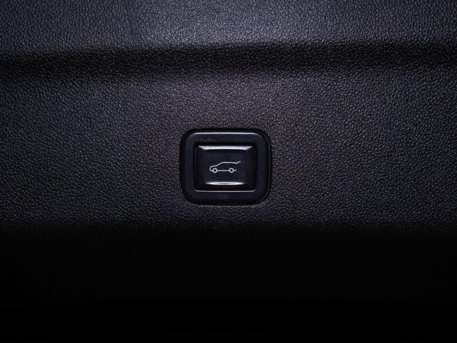 Used 2023 Chevrolet Tahoe High Country image 26