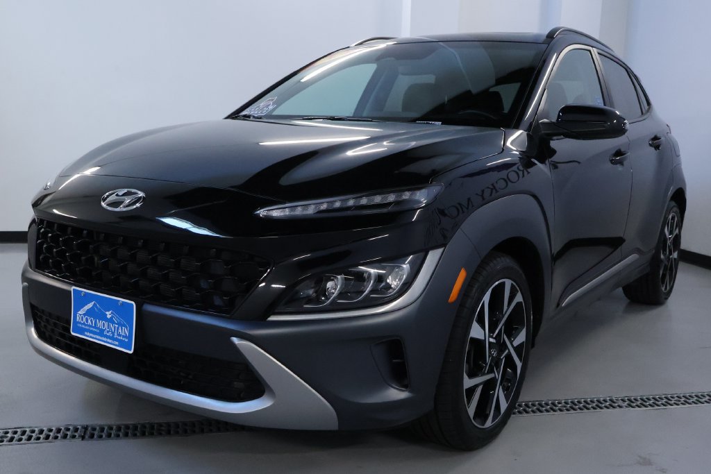 Used 2023 Hyundai Kona Limited AWD/4WD image 4