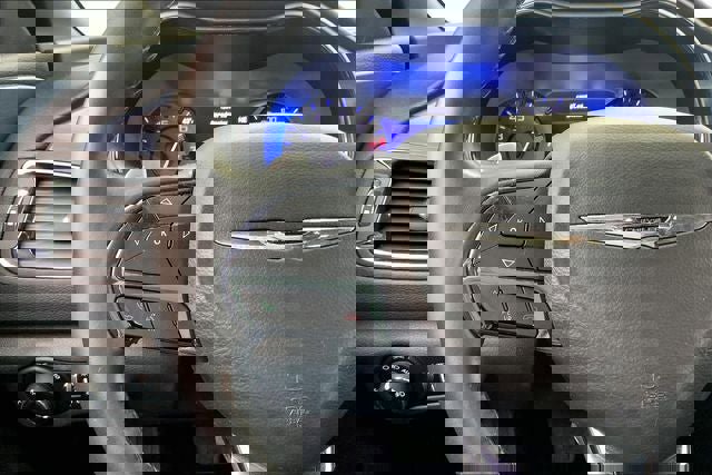 Used 2015 Chrysler 200 S w/ Navigation & Sound Group I image 22