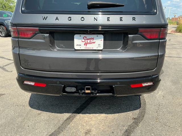Used 2024 Jeep Wagoneer Series II AWD/4WD image 16