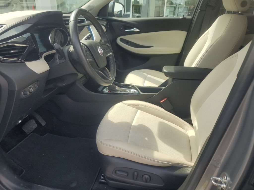 Used 2023 Buick Encore GX Preferred w/ Cold Weather Comfort Package FWD image 11