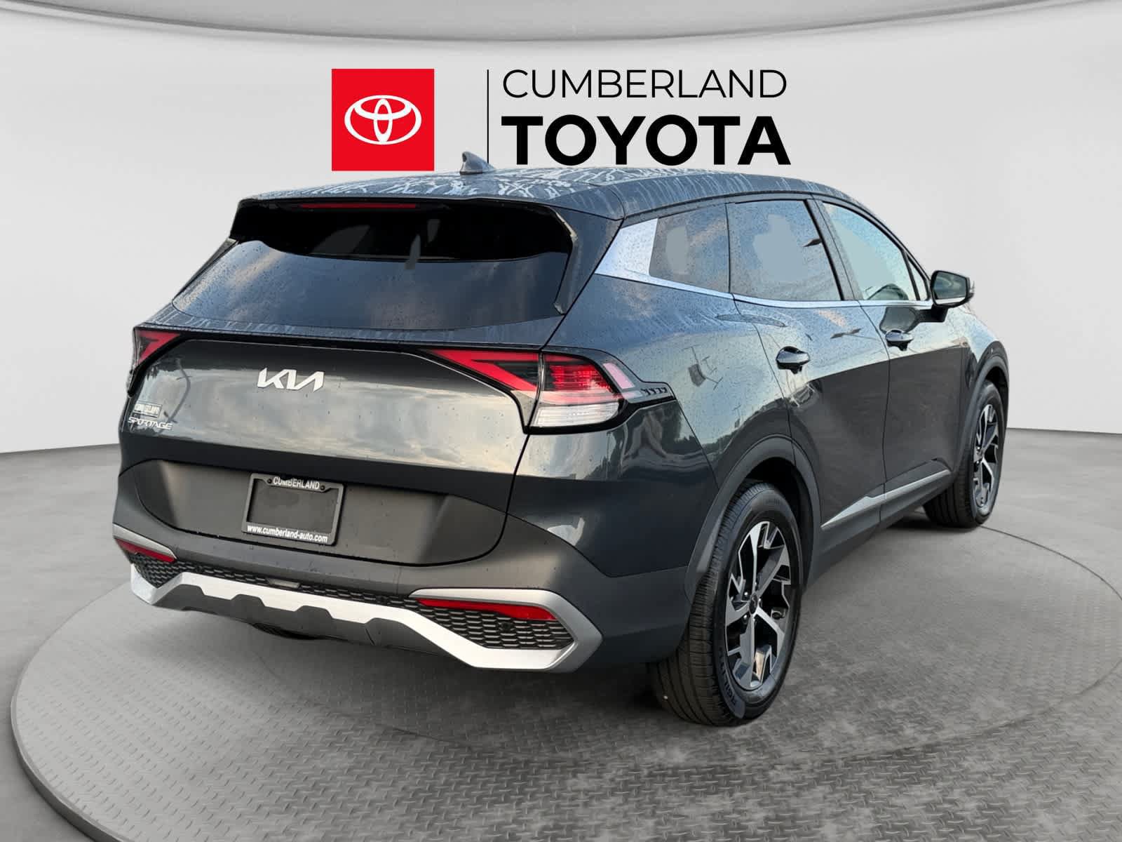 Used 2023 Kia Sportage EX FWD image 5