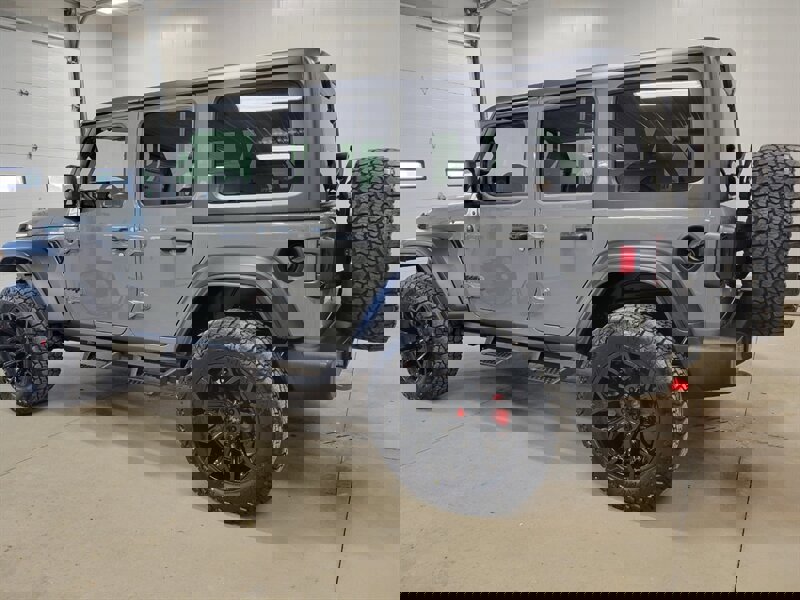 Used 2020 Jeep Wrangler Unlimited Sport image 4