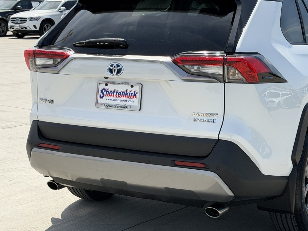 Used 2024 Toyota RAV4 Limited AWD/4WD image 6