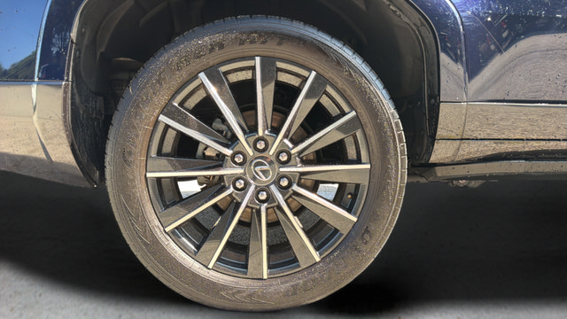 Used 2025 Lexus GX 550 w/ Accessory Package (2T) AWD/4WD image 59