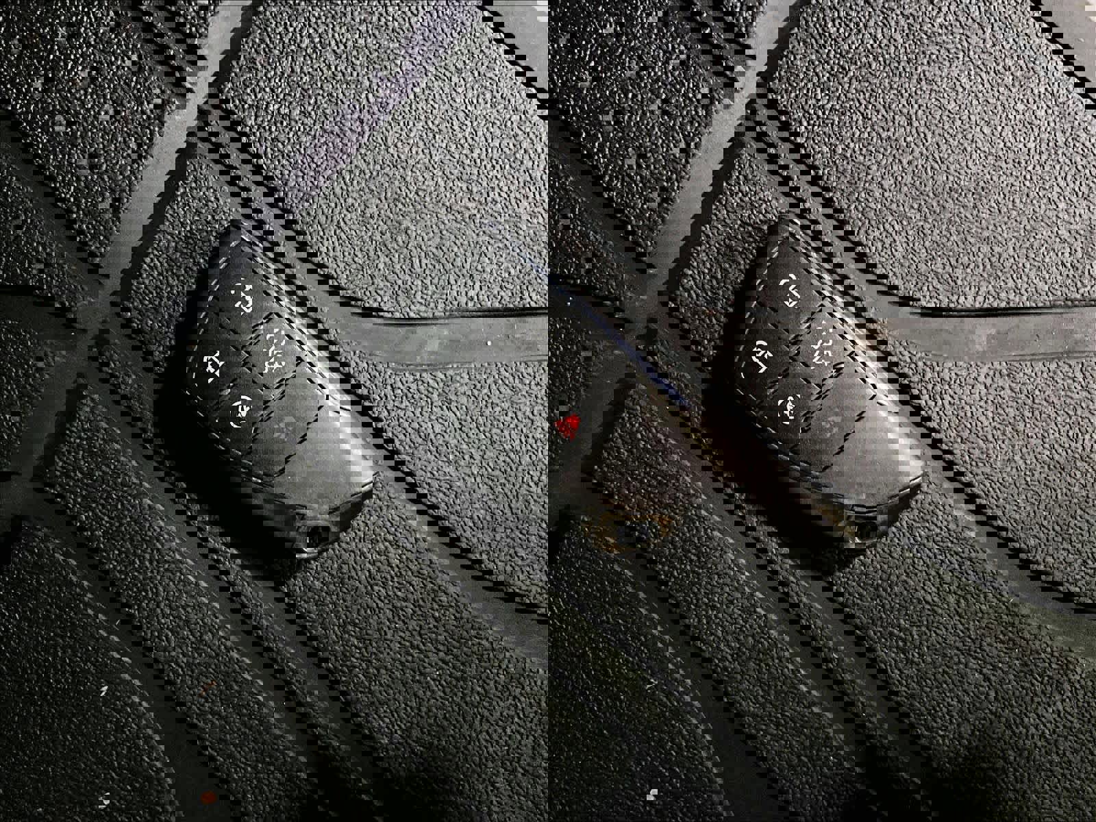 Used 2022 Chevrolet Silverado 1500 LT Trail Boss image 31