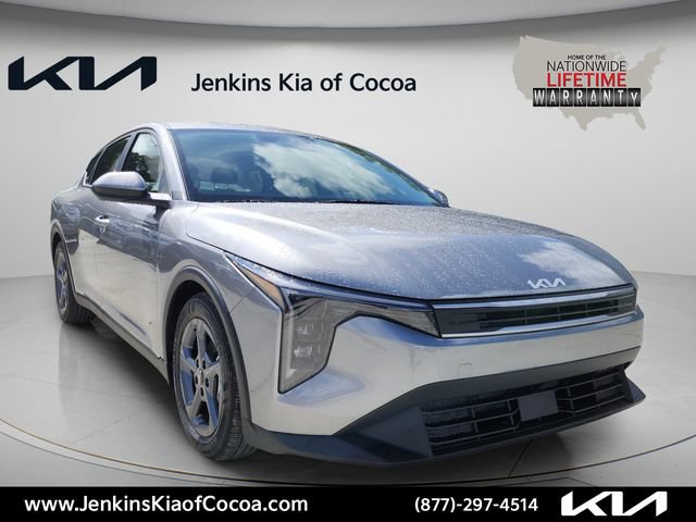 New 2026 Kia K4 FWD image 2