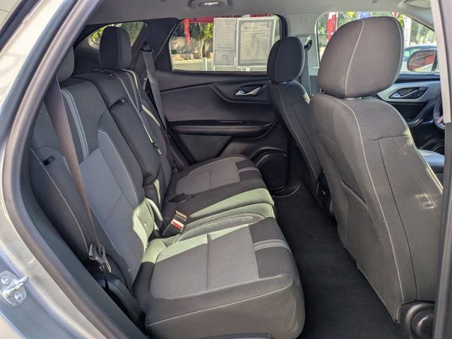 Used 2025 Chevrolet Blazer LT image 7