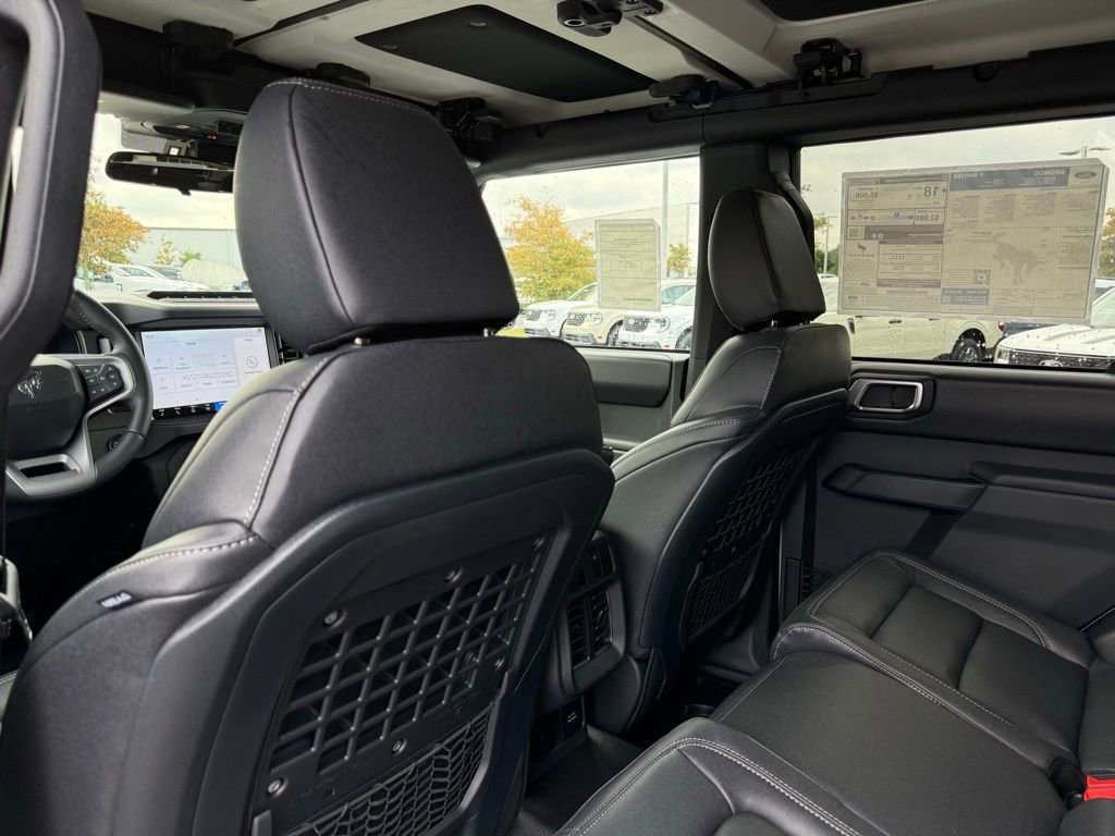 New 2025 Ford Bronco Badlands image 25