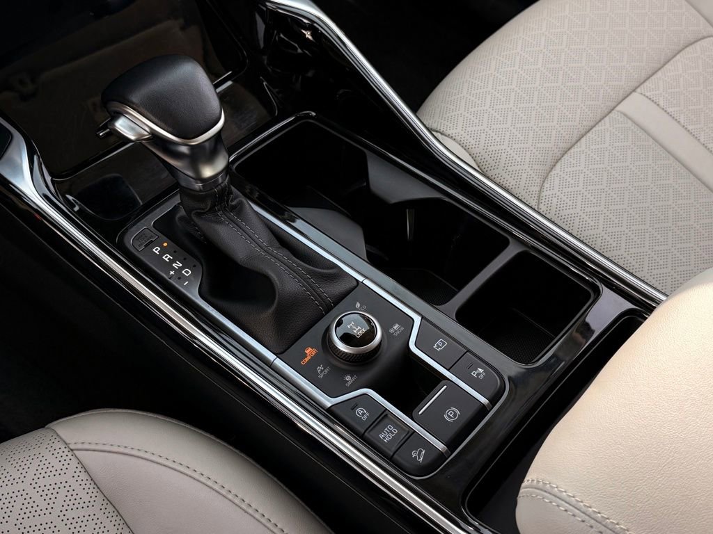 Used 2022 Kia Sorento SX image 19