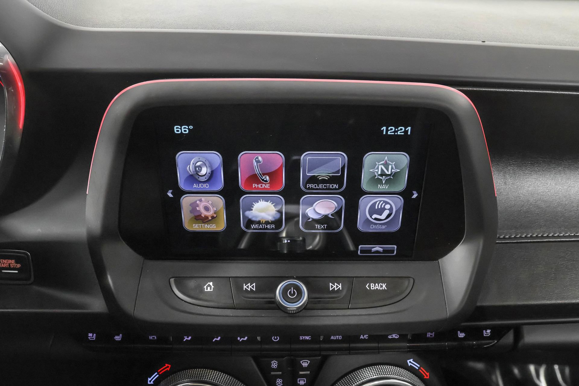 Used 2018 Chevrolet Camaro SS image 69