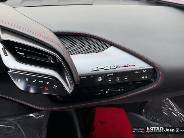 Used 2022 Ferrari SF90 Stradale image 18