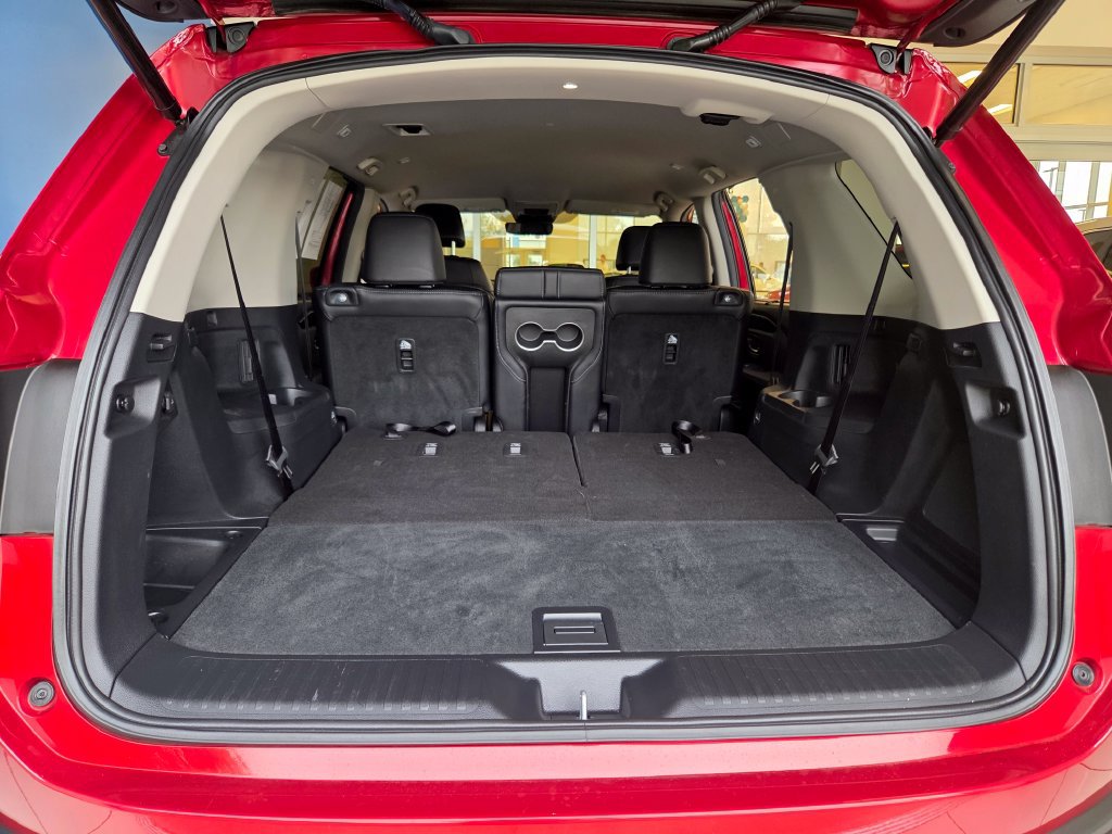 Certified 2025 Honda Pilot EX-L image 9