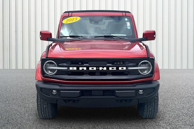 Used 2023 Ford Bronco Outer Banks AWD/4WD image 3