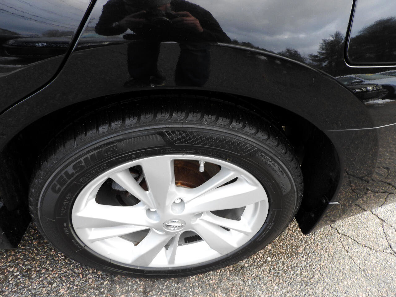 Used 2015 Nissan Altima 2.5 SV w/ Convenience Package image 19