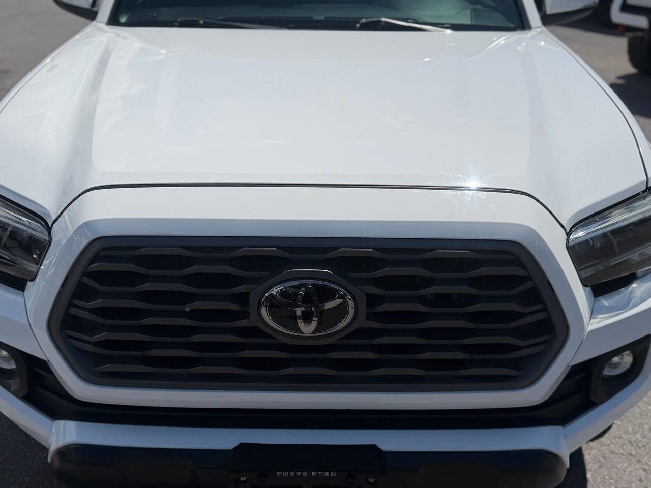 Used 2020 Toyota Tacoma TRD Off-Road w/ Technology Package AWD/4WD image 75