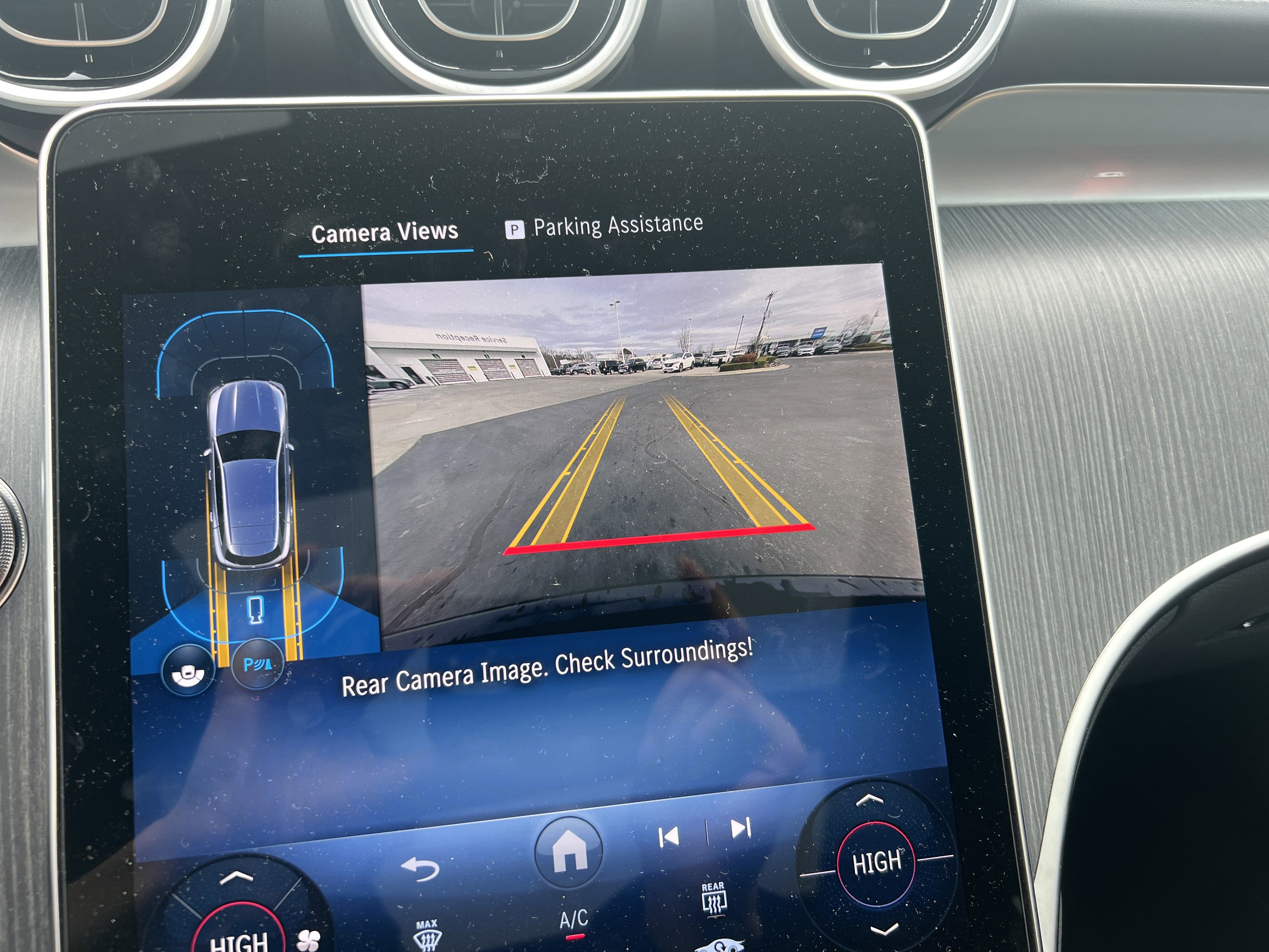 Certified 2025 Mercedes-Benz GLC 43 AMG 4MATIC image 25