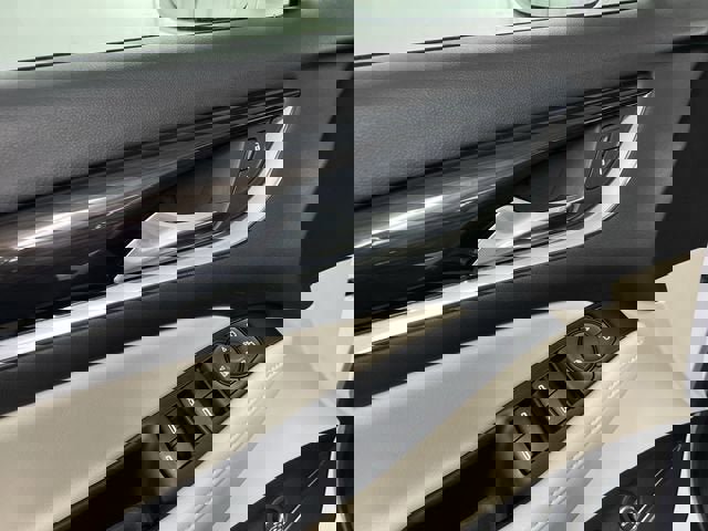 Certified 2020 Buick Enclave Essence w/ Sound and Sites Package FWD image 24